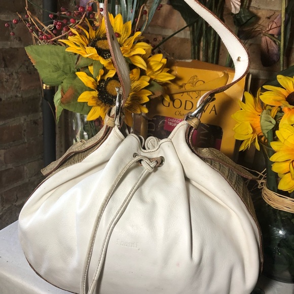 I Santi Drawstring Bag - Picture 5 of 8